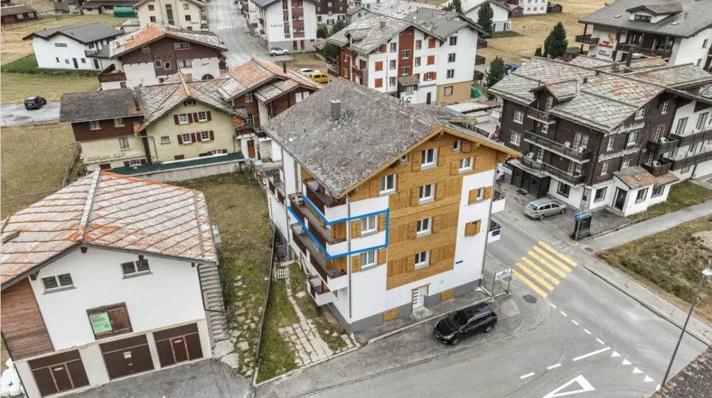 Haus Astoria in Saas-Grund – Luftaufnahme