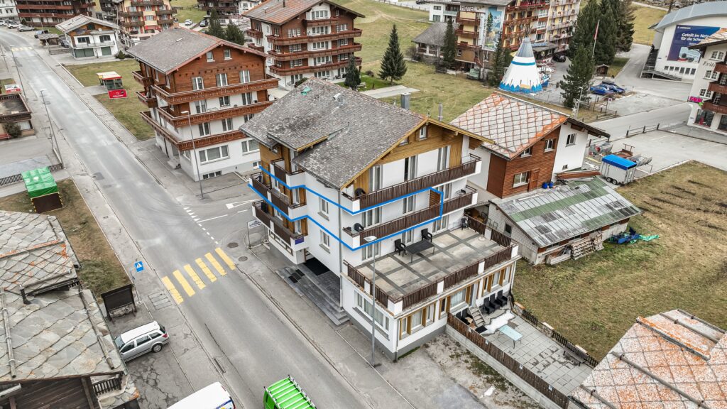 Haus Astoria in Saas-Grund – Luftaufnahme