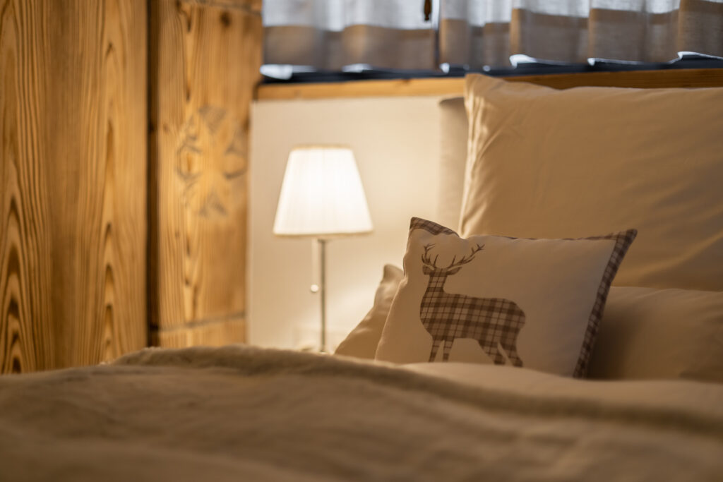 Villa Alpenhof, Wohnung Nr. 2, Saas-Almagell – Schlafzimmer 5