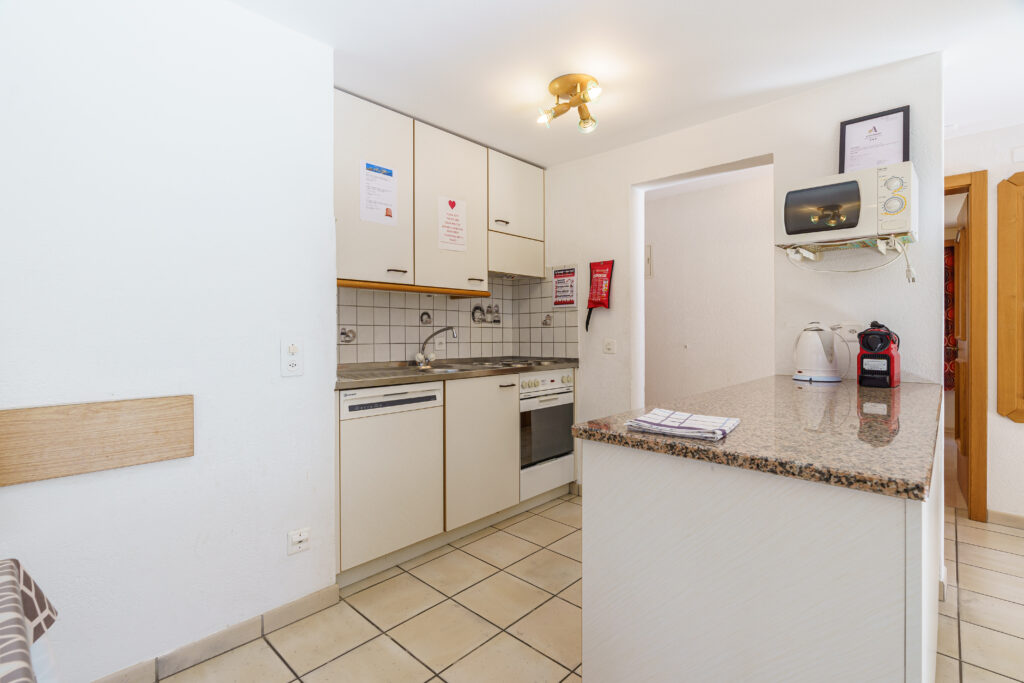 Haus Alfa 802, Saas-Fee – Küche 1
